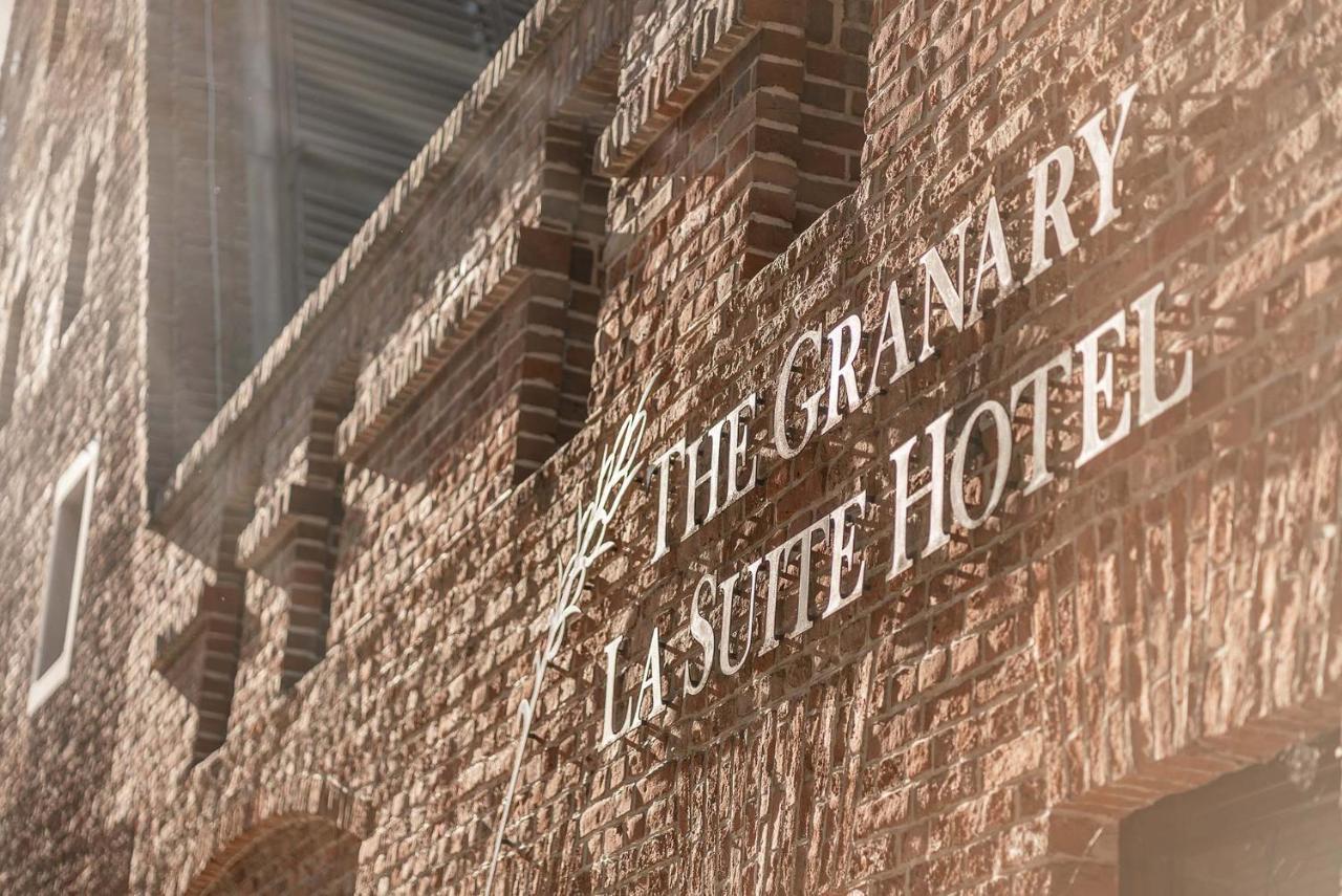 The Granary - La Suite Hotel Wrocław Eksteriør billede